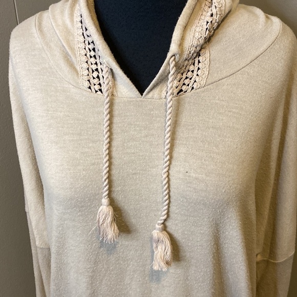 Joe Boxer Women’s Large Hoodie Sweater Embroidered Drawstring Casual - Picture 2 of 7